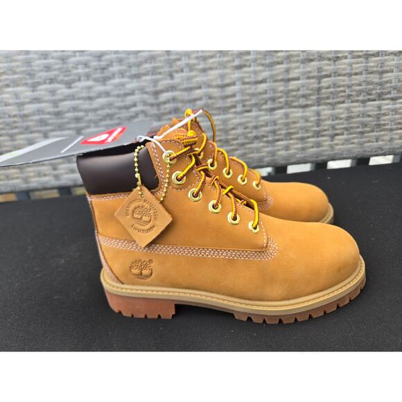 Timberland Other - Timberland Kids Unisex 6 Inch Wheat Nubuck Boots Size 2 NWT